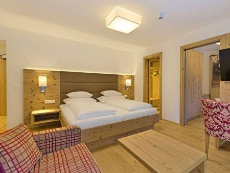 Familienstudio Kristall superior mit begehbaren Kleiderschrank