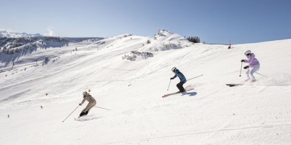 Gruppen Skifahren in Grossarl