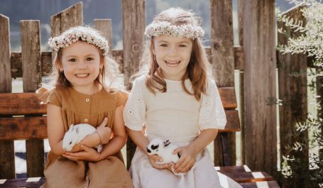 Streichelzoo mit Hasen und weiteren Tieren