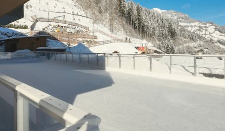 Kunsteislaufplatz im Großarltal
