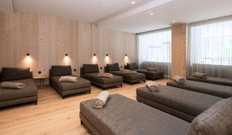 Heller und moderner Ruheraum