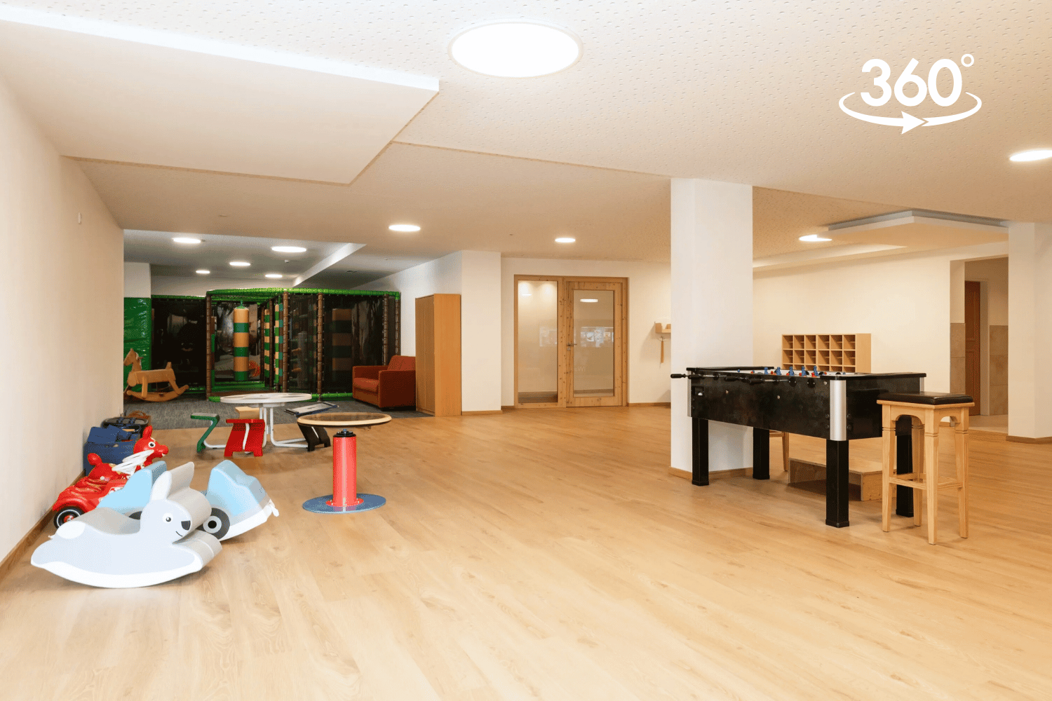 360° Tour - Kinderspielplatz